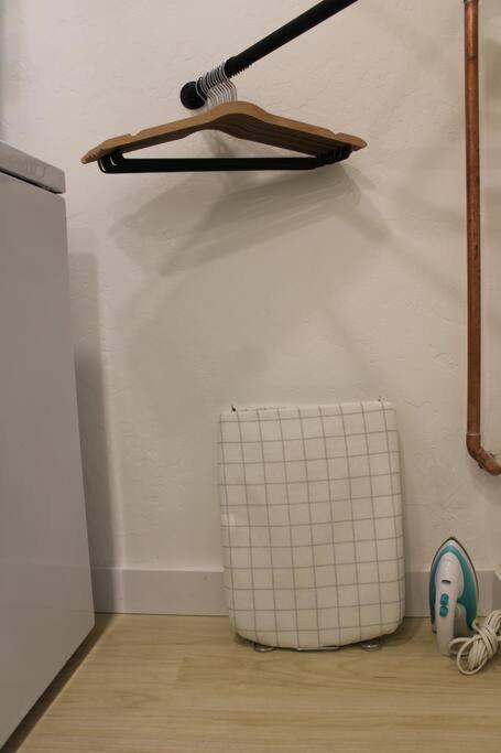 Agave Tiny House At Cactus Flower-Hot Tub-Pet Friendly-No Pet Fees! 앨버커키 외부 사진